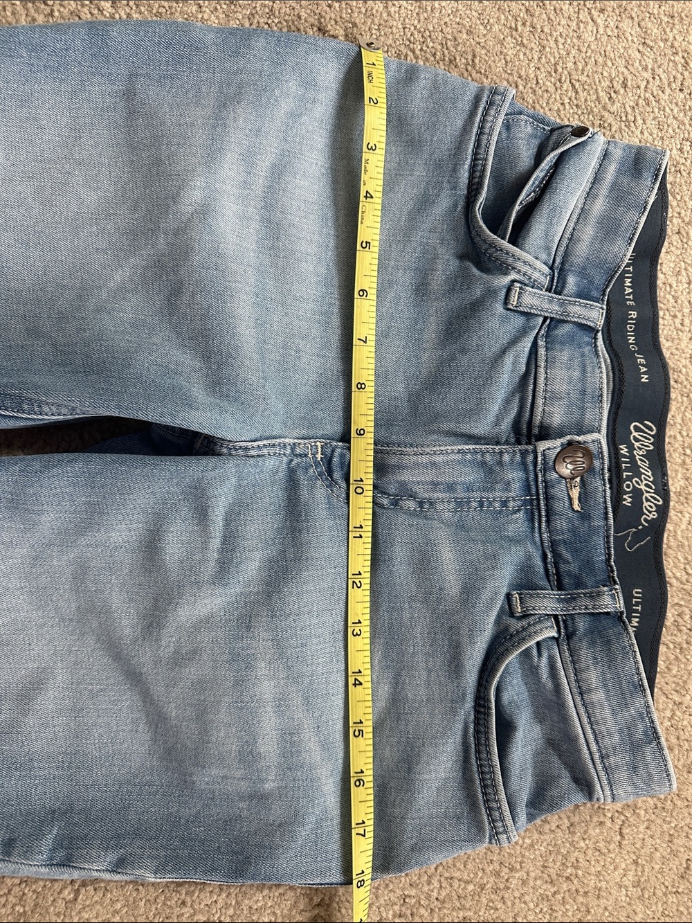 Wrangler Light Blue Flared Women's Willow Jeans EUC - Picture 5 of 8